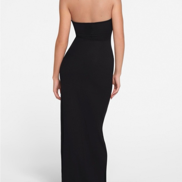 Skims long back dress - Picture 4 of 4